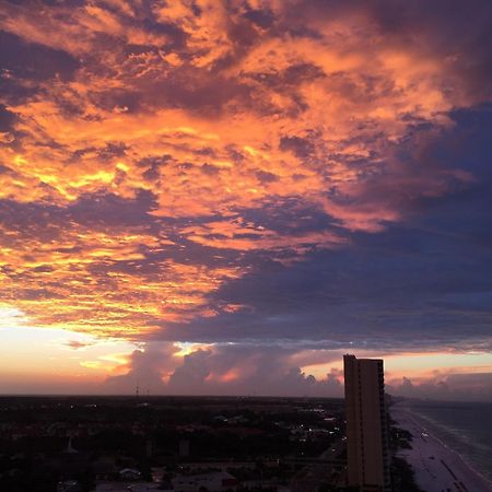 Tropic Winds 1701 Premium Corner Unit With 2 Parkings! Free Beach Chairs Service! Panama City Beach Dış mekan fotoğraf