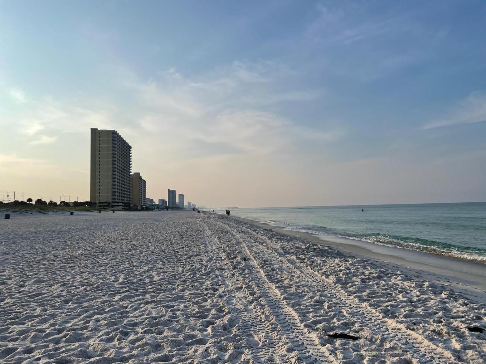 Tropic Winds 1701 Premium Corner Unit With 2 Parkings! Free Beach Chairs Service! Panama City Beach Dış mekan fotoğraf